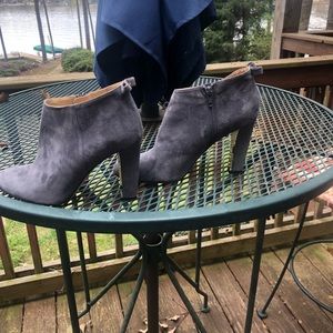 Kate Spade Suede zippered booties
